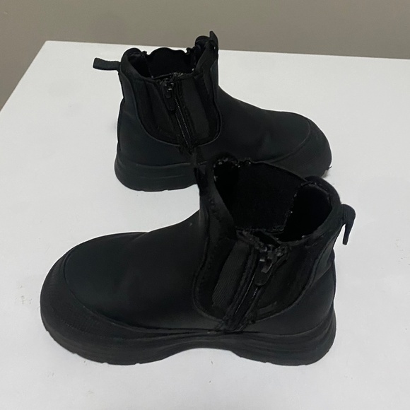 Zara Boots 💙2 for 30💙 - Picture 2 of 3